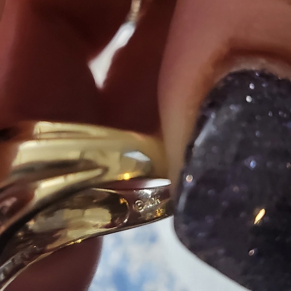 10k, Diamond Ring - Picture 5 of 8